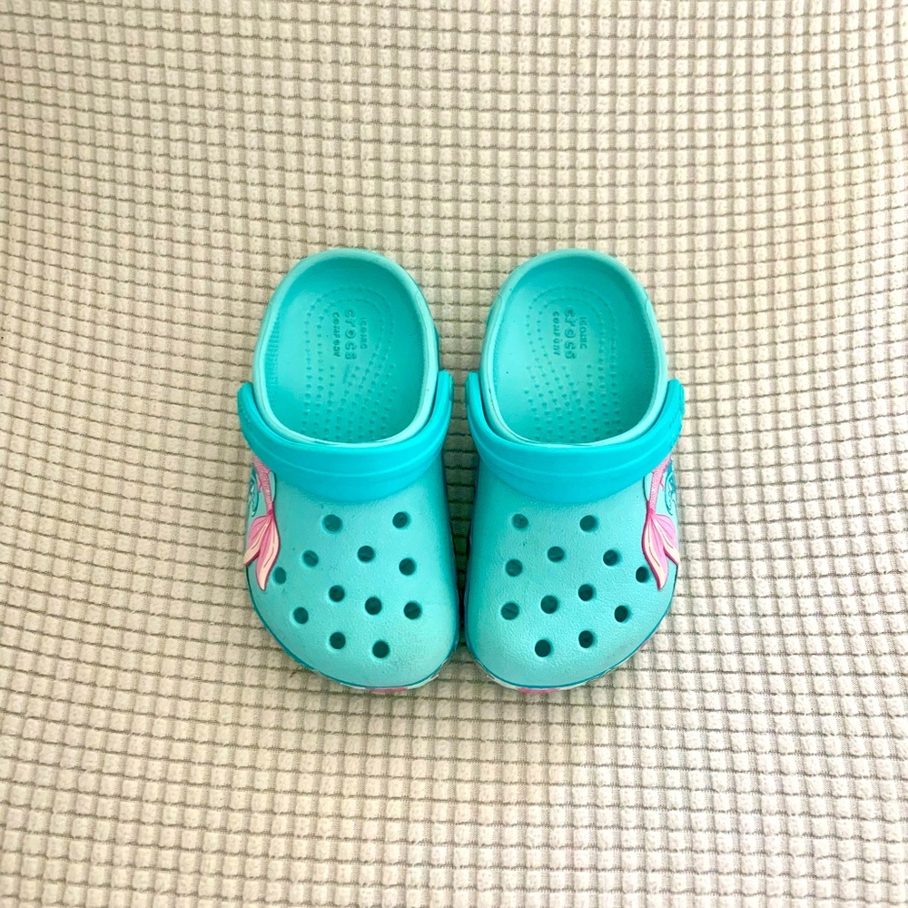 Crocs Toddler Cute Mermaid Water Shoes Size 7